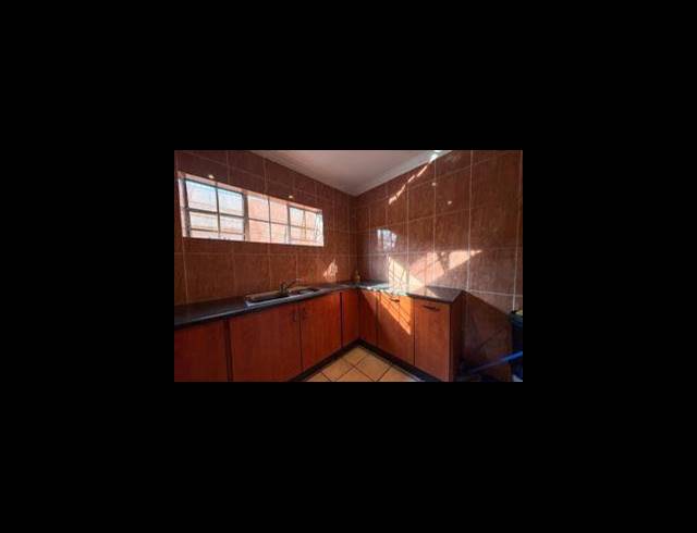 4 BEDROOM HOUSE FOR SALE IN EVELEIGH